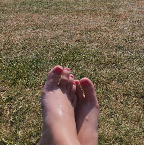 Happy Feets 👣 profile picture