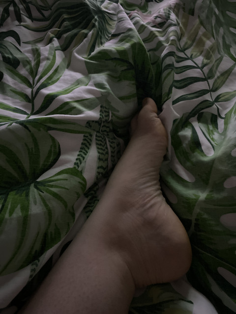 Feet luscious profile picture