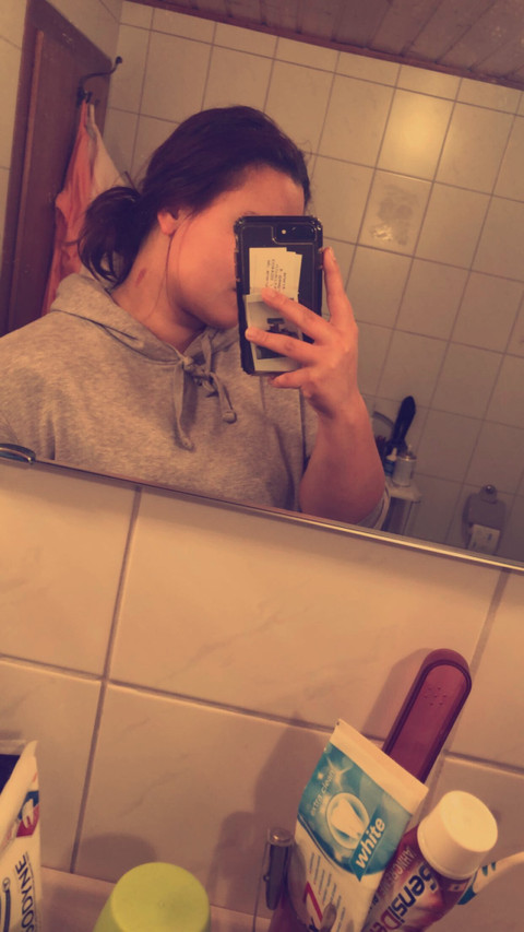Angelina profile picture