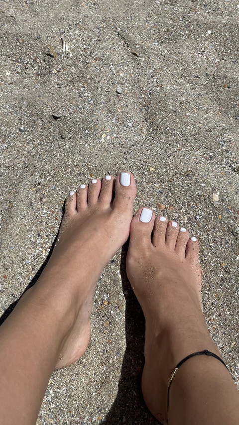 Denni’s_feet profile picture