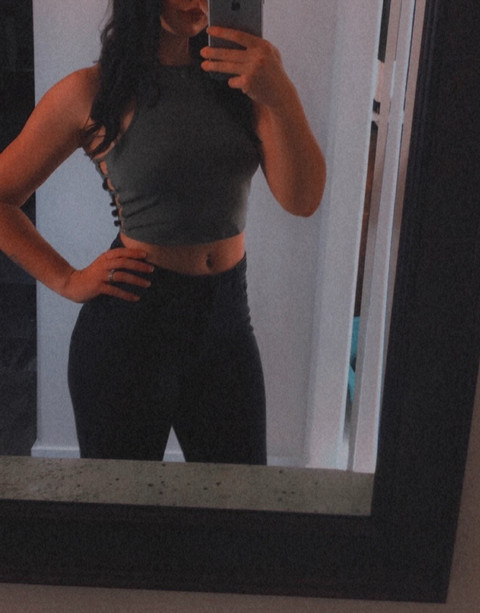 AmonaGraves profile picture