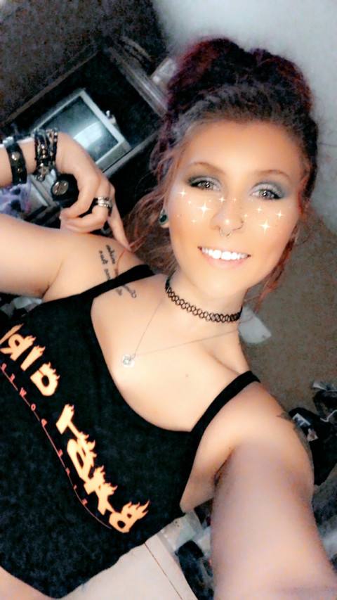 LittleRed profile picture