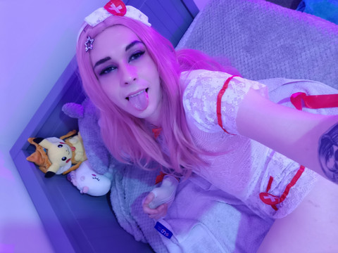 Sasha Suxxx 🦄 profile picture