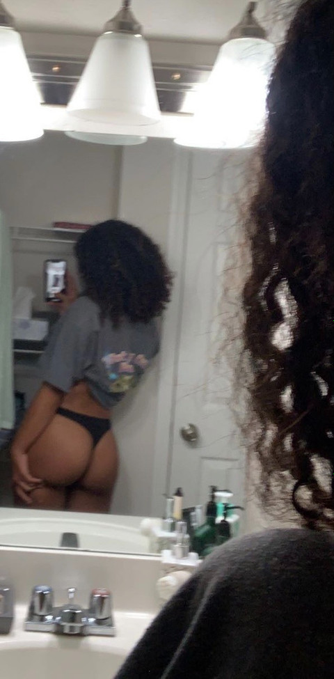 LaylaXX profile picture