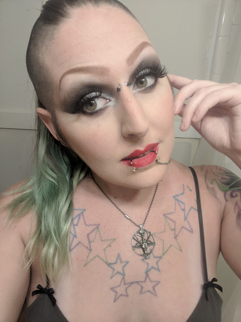 Vespera profile picture