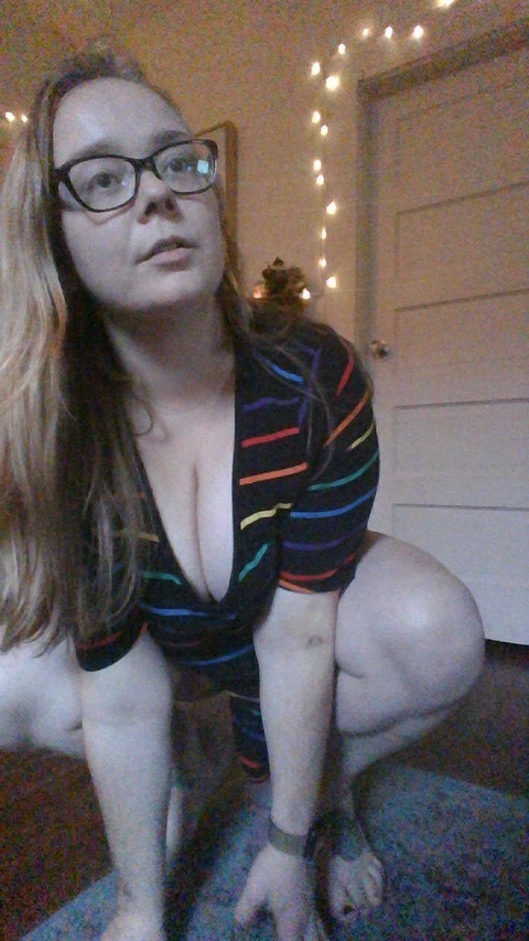 Miz Kitty Greenleaf profile picture