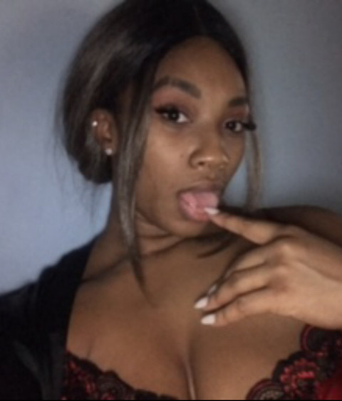 L’amour profile picture