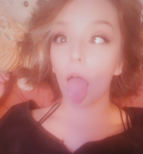 Peaches profile picture