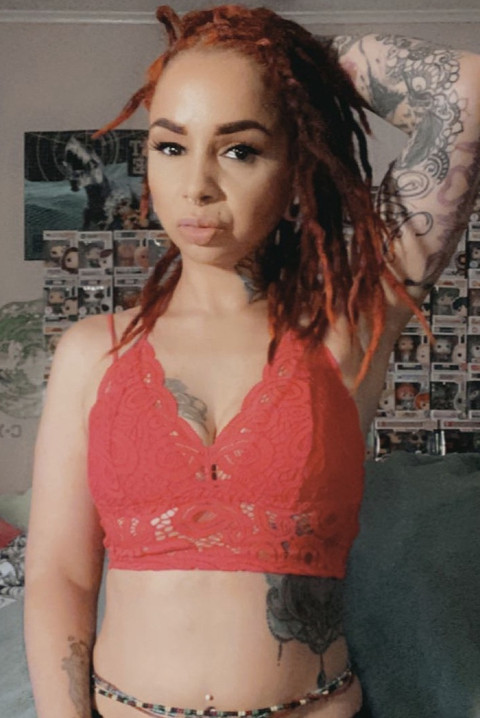 Honeybwhite profile picture