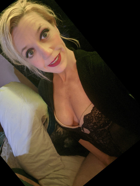 Tasha's worldwide playroom profile picture