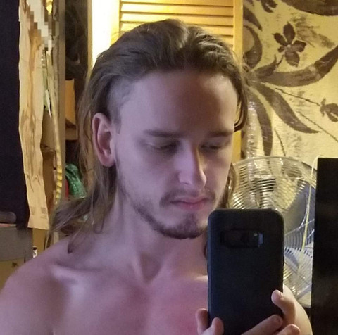 Charlie profile picture