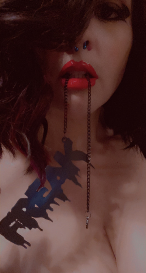 Vivian Vanth profile picture