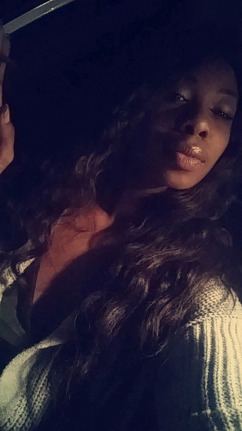 Essence profile picture