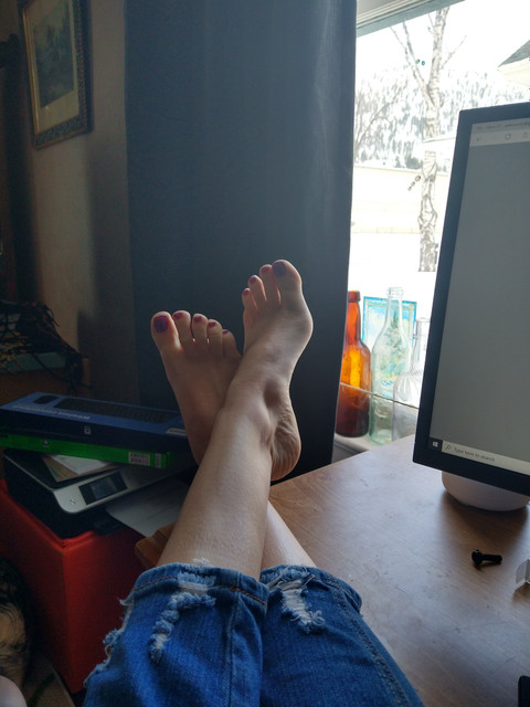 Mommy Feet x2 profile picture