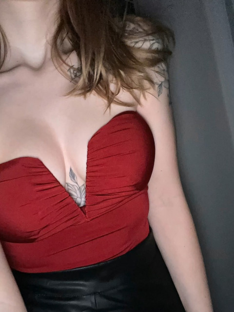 Sarah Rose profile picture
