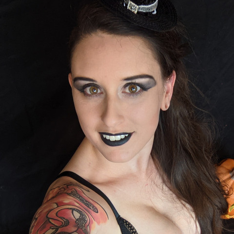 Cherry Charming profile picture