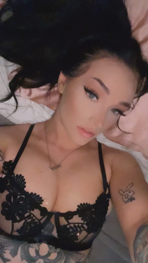 Charlotte Rose profile picture