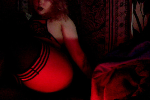 saskia x profile picture