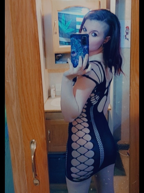 MakingHerWet profile picture
