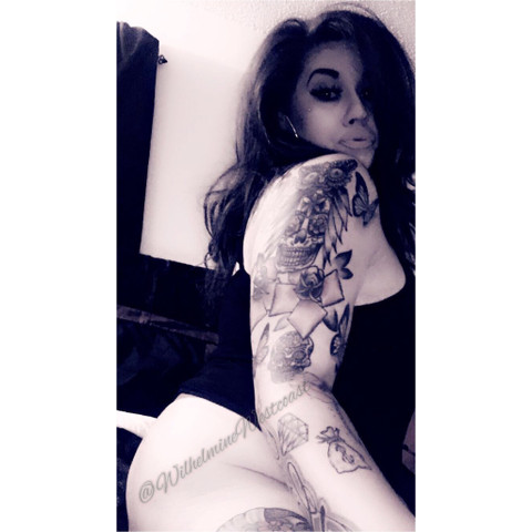 DollyMae profile picture