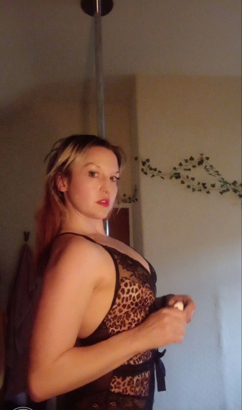 StripperJess profile picture