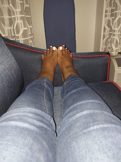 mimi's chocolate toes and soles profile picture
