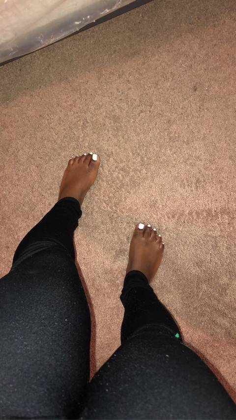 @ebonyfootgoddess2