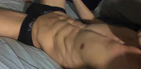 zekethomasxxx nude