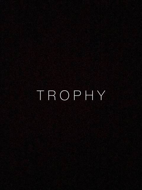 @trophywifevu