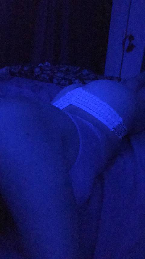 red-eyes-green-mind nude