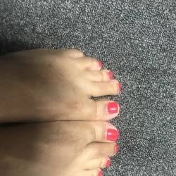 @footfetishlove