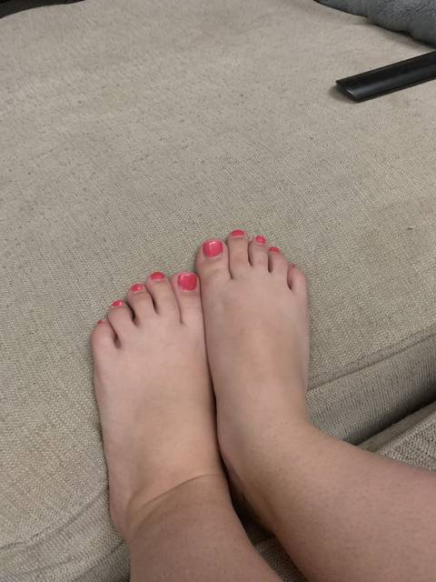 kissthetoesboo