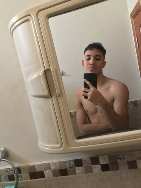 geovanny.18 nude