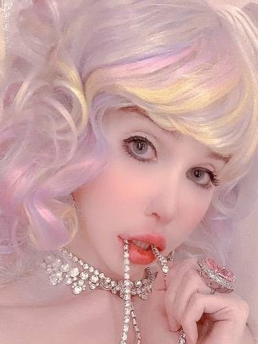 @sarinavalentina