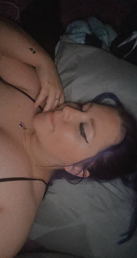 sassyashhole3 nude