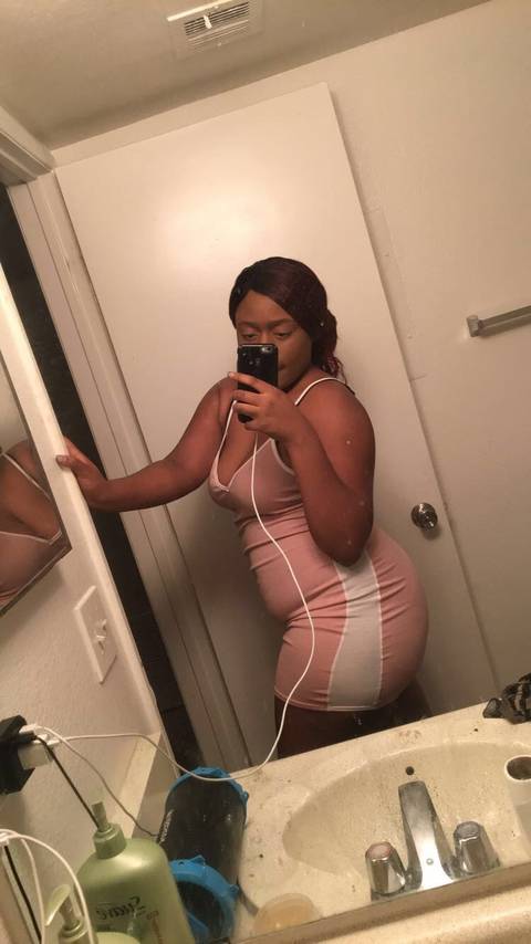 brown_suggaa24 nude