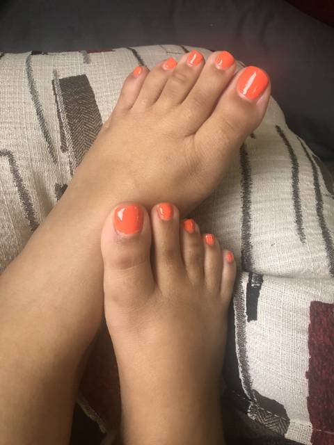 @kaystropicaltoes