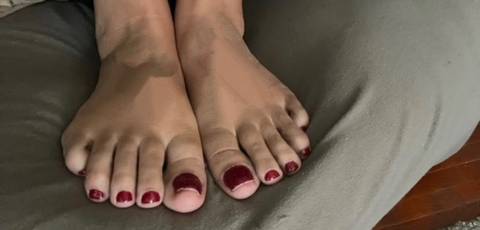 bunnyalwaysbarefoot nude