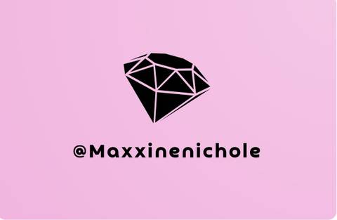 maxxinenichole nude