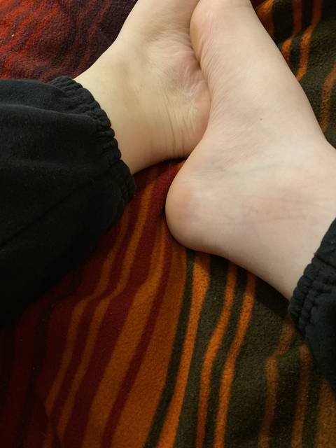 feetfifofumm nude