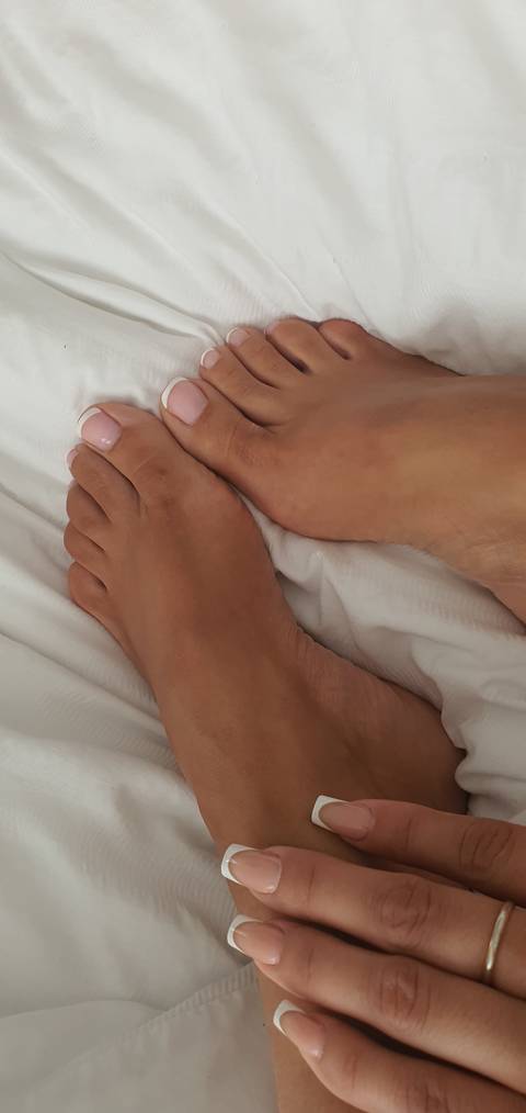 prettyfeetellie510