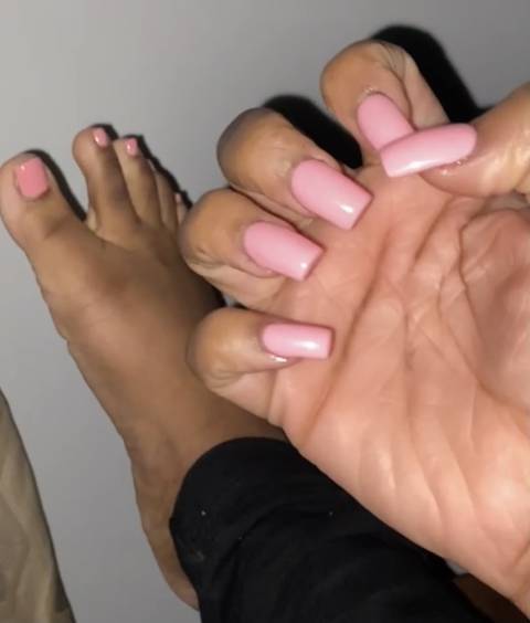 @feetfetish230701