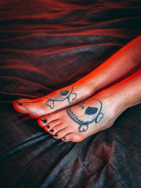 tattedfeetbabe9