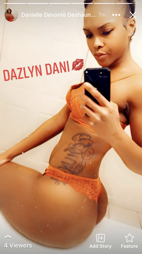 dazlyndani nude