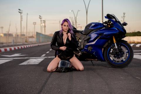 bikergirl99 nude