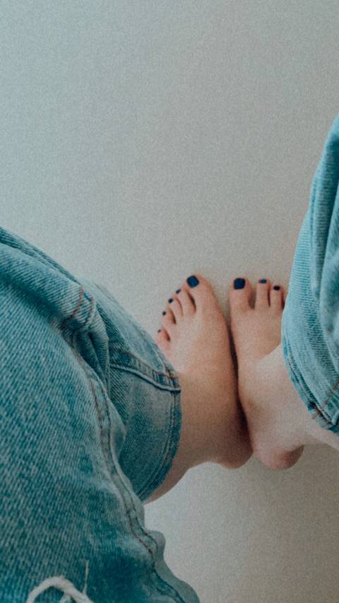 @delilahsfeetpics