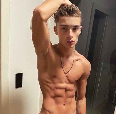 romeo_twink