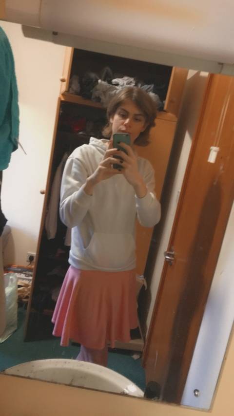 cutebritishfemboy