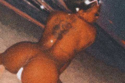 veegotti nude