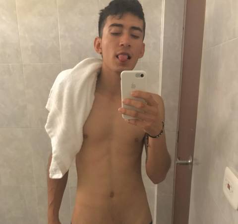 @boyhot707